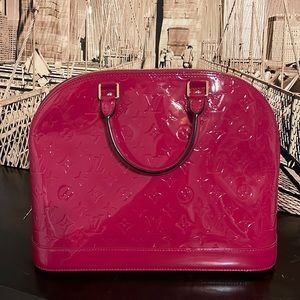 Louis Vuitton Monogram Vernis Alma MM (Indian Rose)